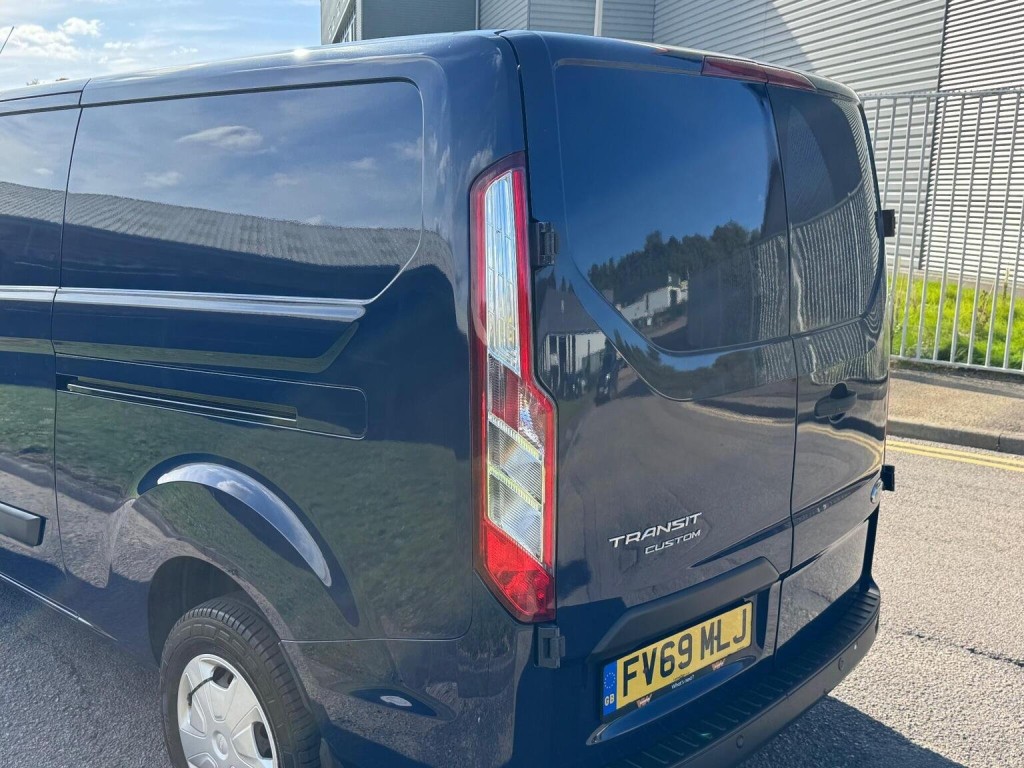 FORD TRANSIT CUSTOM