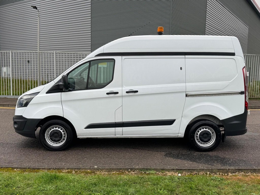 FORD TRANSIT CUSTOM