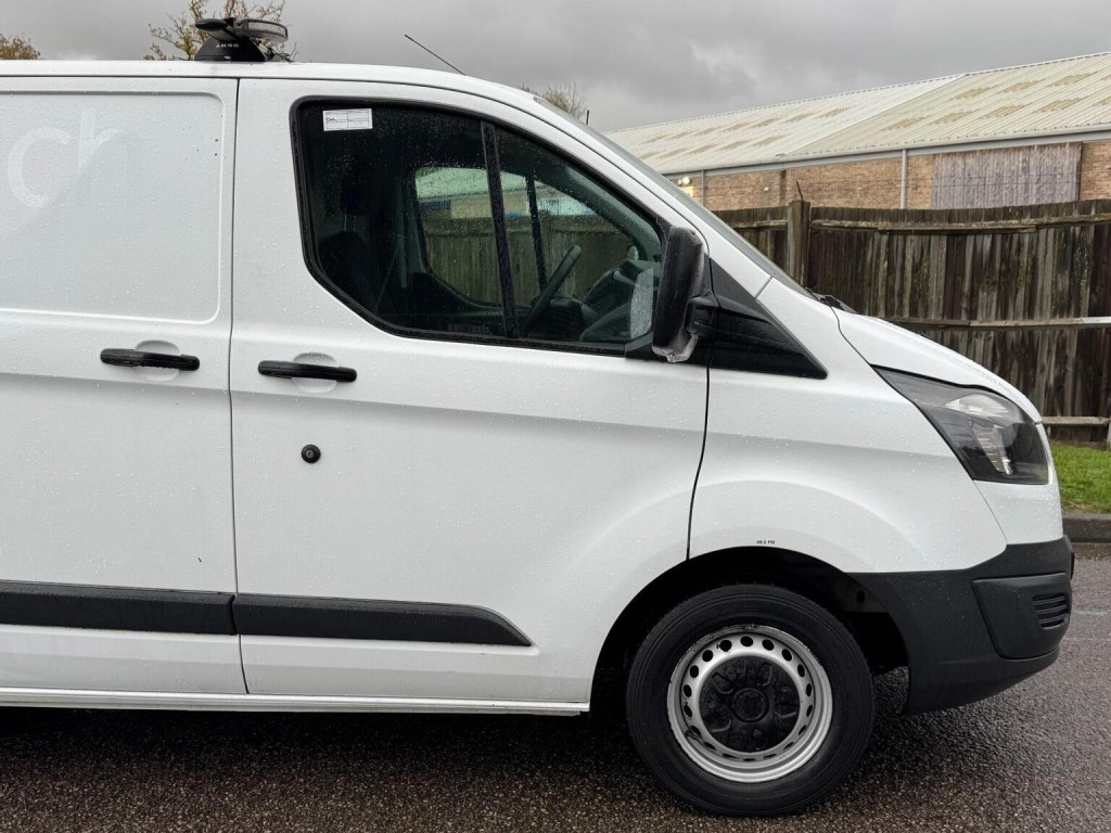 FORD TRANSIT CUSTOM
