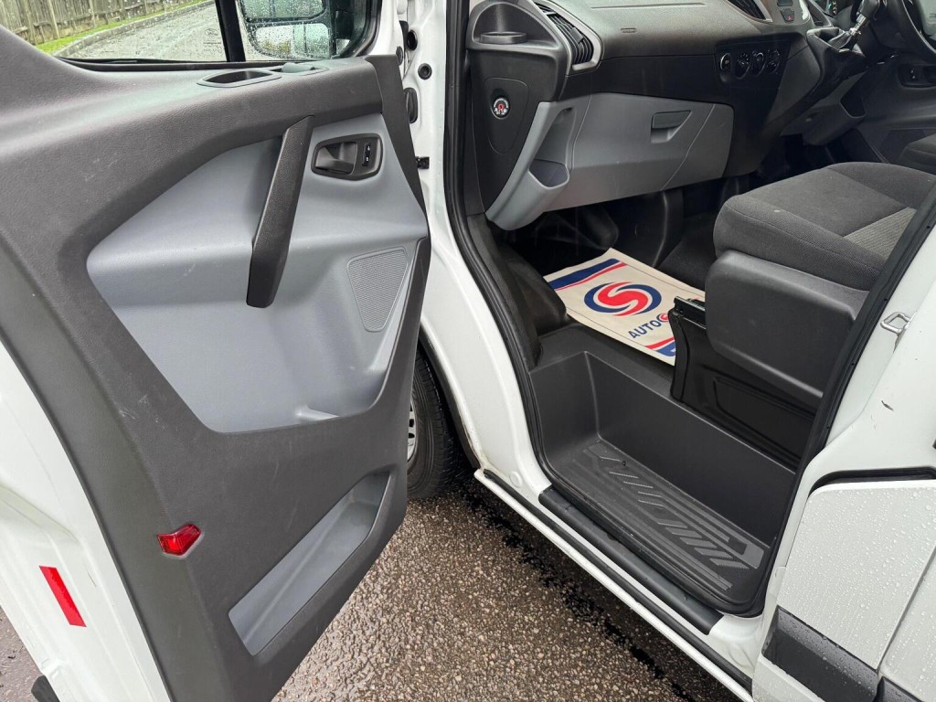 FORD TRANSIT CUSTOM