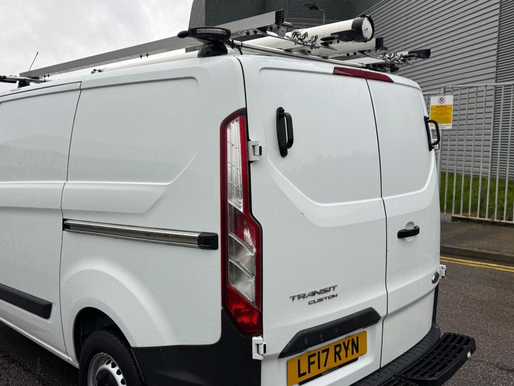 FORD TRANSIT CUSTOM