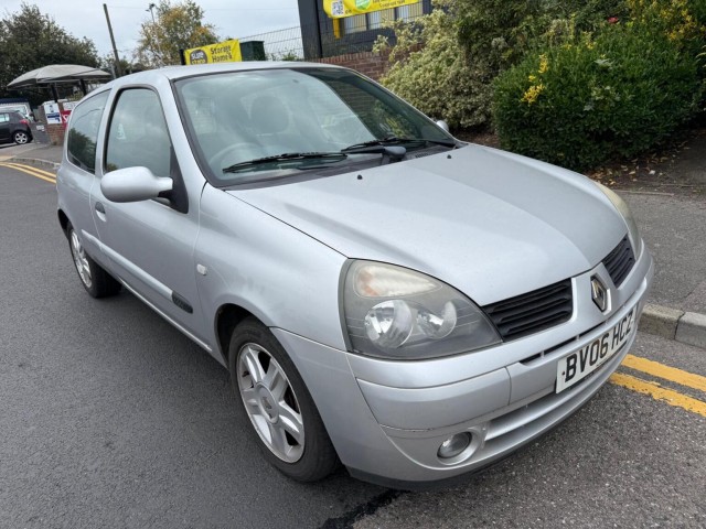 RENAULT CLIO 1.2 Campus Sport 3dr (2006/06)