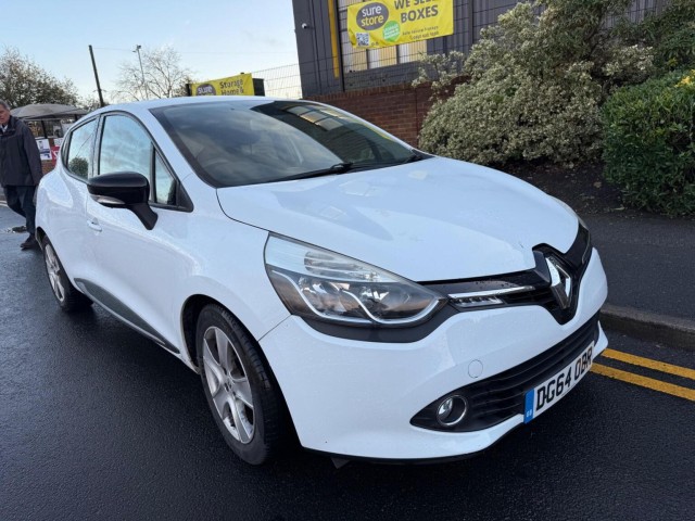 RENAULT CLIO 0.9 TCe Dynamique MediaNav Euro 5 (s/s) 5dr (2014/64)