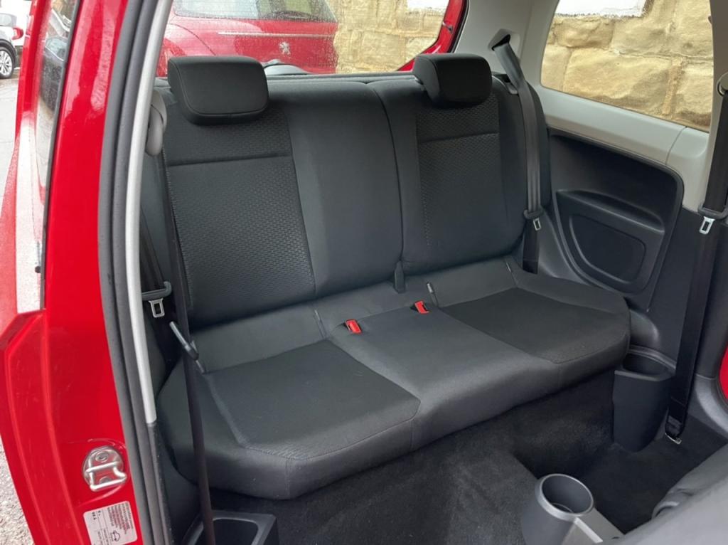 SEAT MII