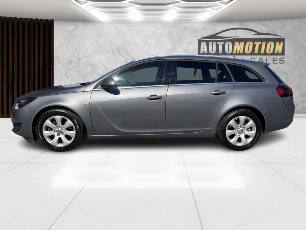 VAUXHALL INSIGNIA