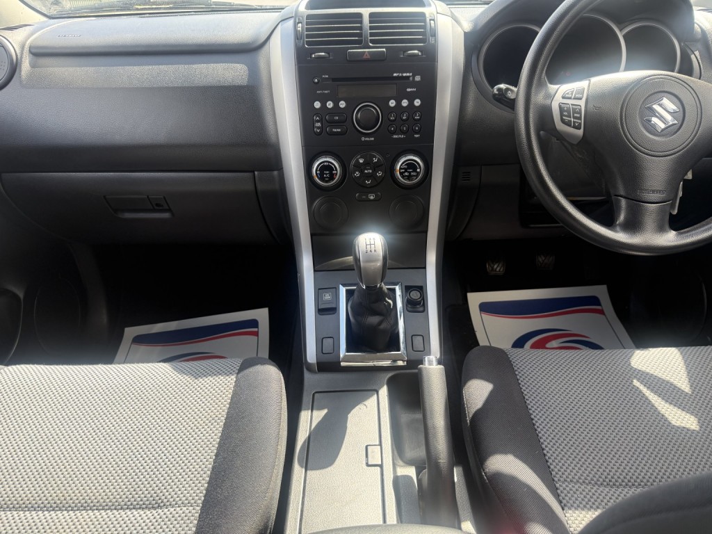 SUZUKI GRAND VITARA