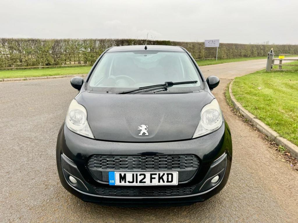 PEUGEOT 107