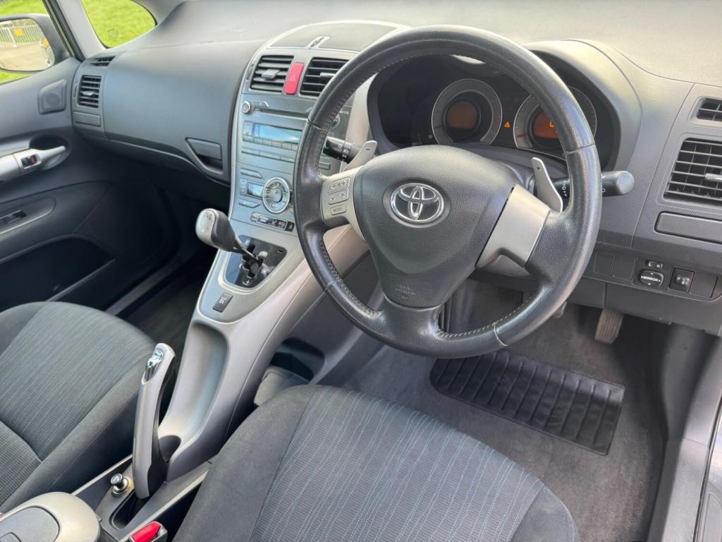 View TOYOTA AURIS 1.6 TR, ⚽️ SOLD TO CLECKHEATON ⚽️