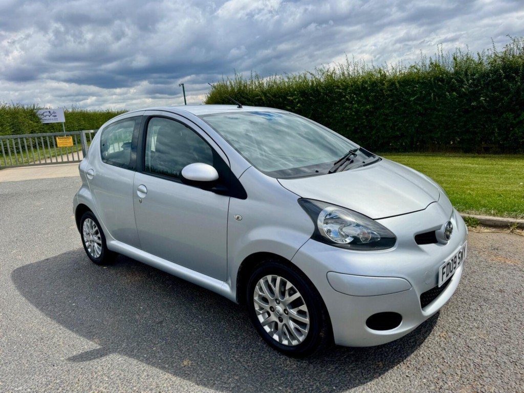 View TOYOTA AYGO 1.0 VVT-i Platinum, AUTOMATIC, ⚽️ SOLD TO BRIDLINGTON ⚽️