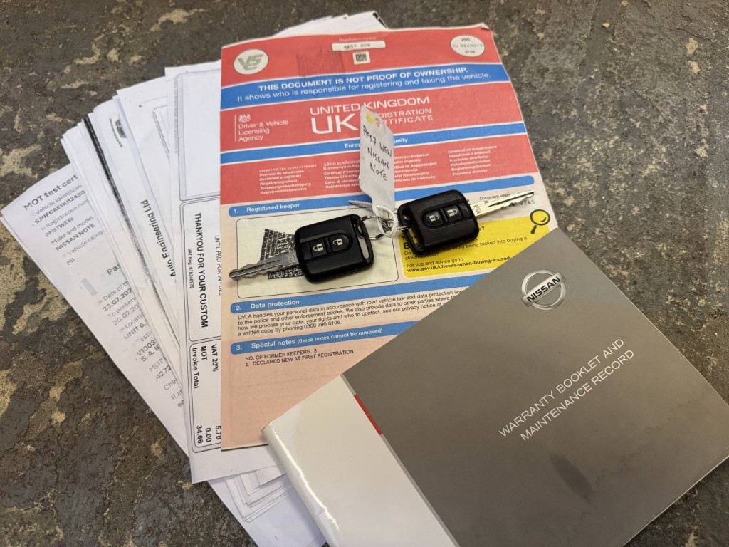 View NISSAN NOTE 1.6 16V Acenta