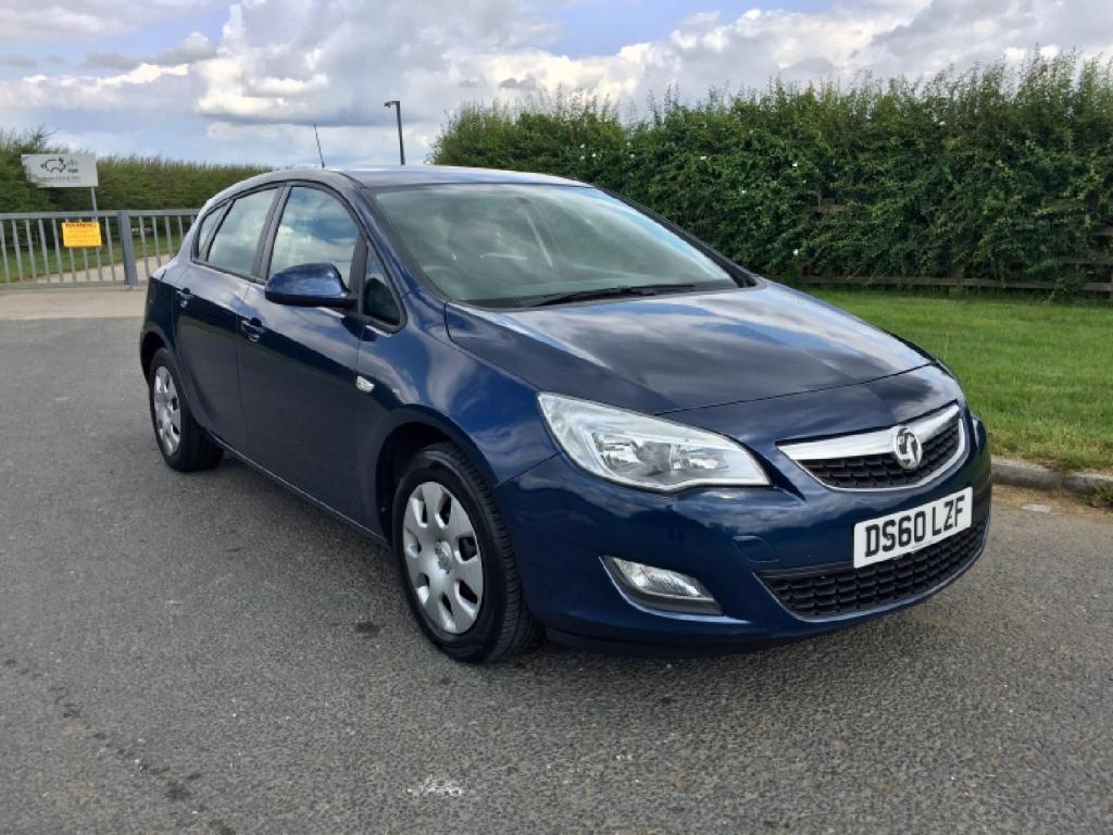 View VAUXHALL ASTRA VVT Exclusiv