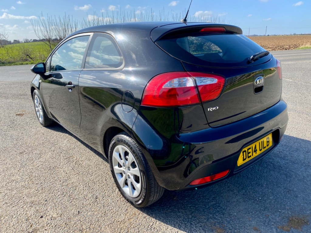 View KIA RIO 1, ** SOLD TO KNOTTINGLEY **