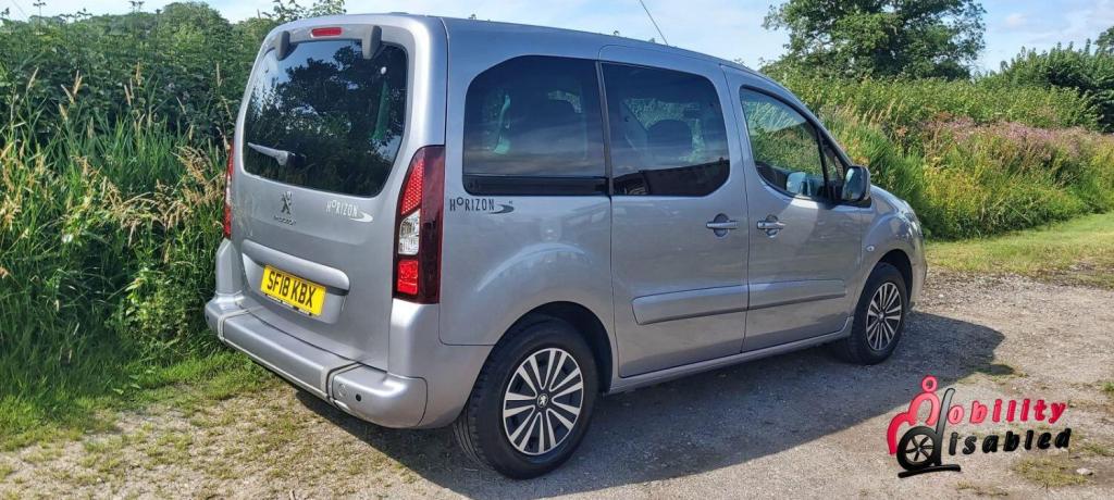 PEUGEOT PARTNER