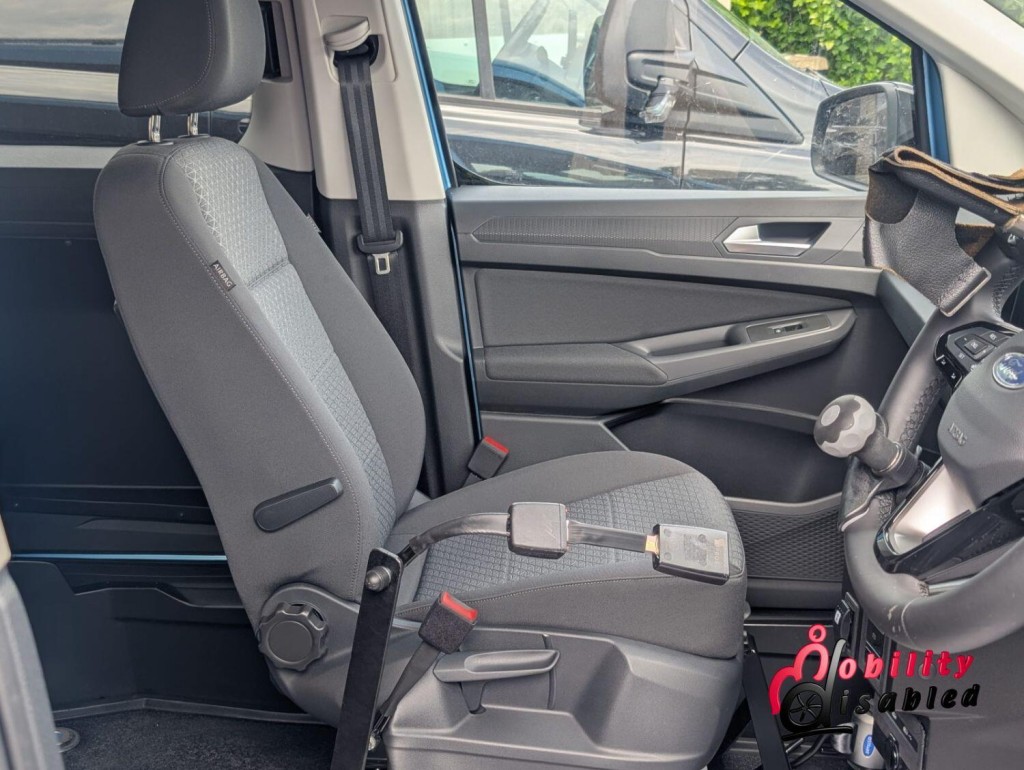 FORD GRAND TOURNEO CONNECT