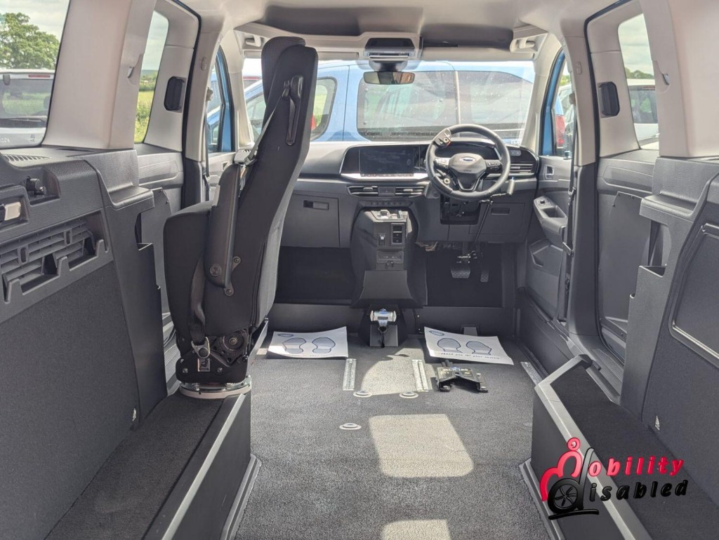 FORD GRAND TOURNEO CONNECT