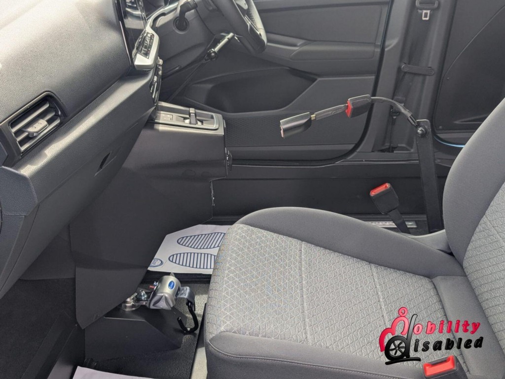 FORD GRAND TOURNEO CONNECT