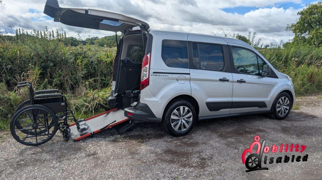 FORD TOURNEO CONNECT