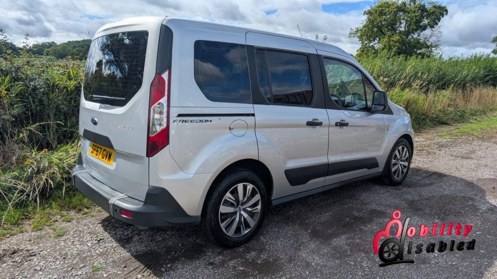 FORD TOURNEO CONNECT