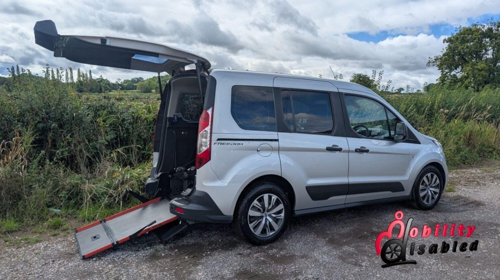 FORD TOURNEO CONNECT