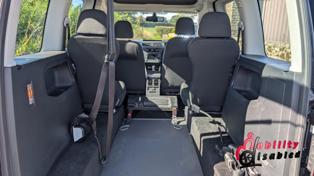 VOLKSWAGEN CADDY LIFE