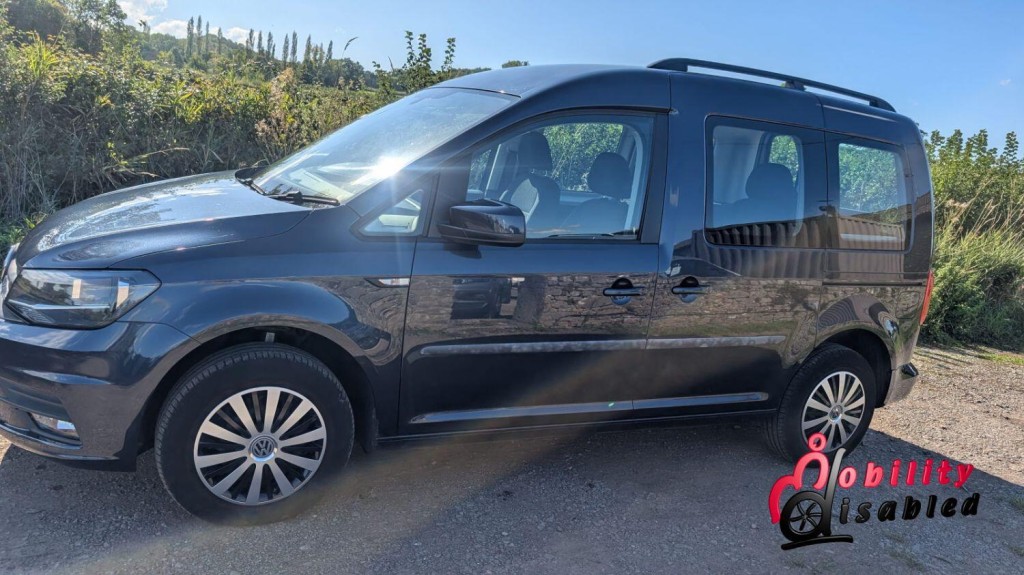 VOLKSWAGEN CADDY LIFE