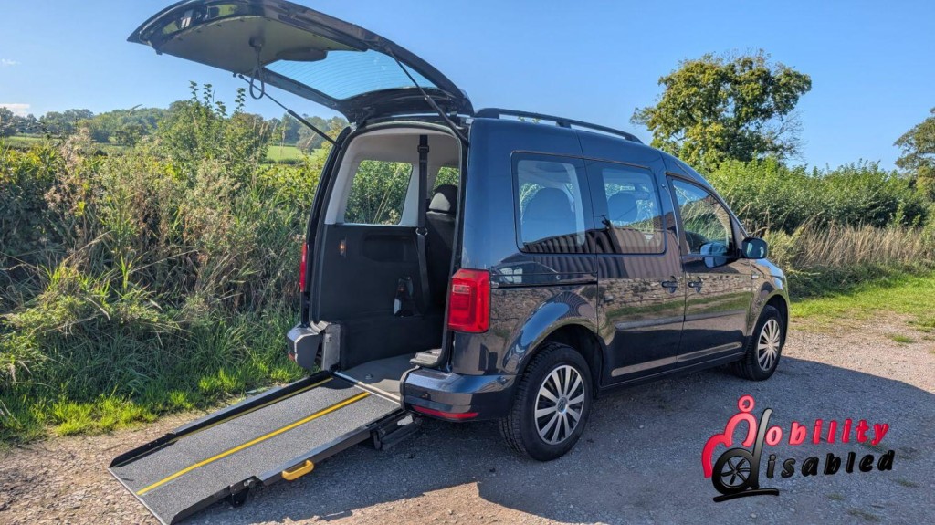 VOLKSWAGEN CADDY LIFE