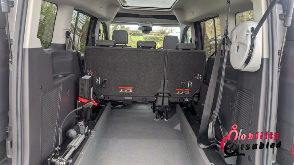 FORD GRAND TOURNEO CONNECT