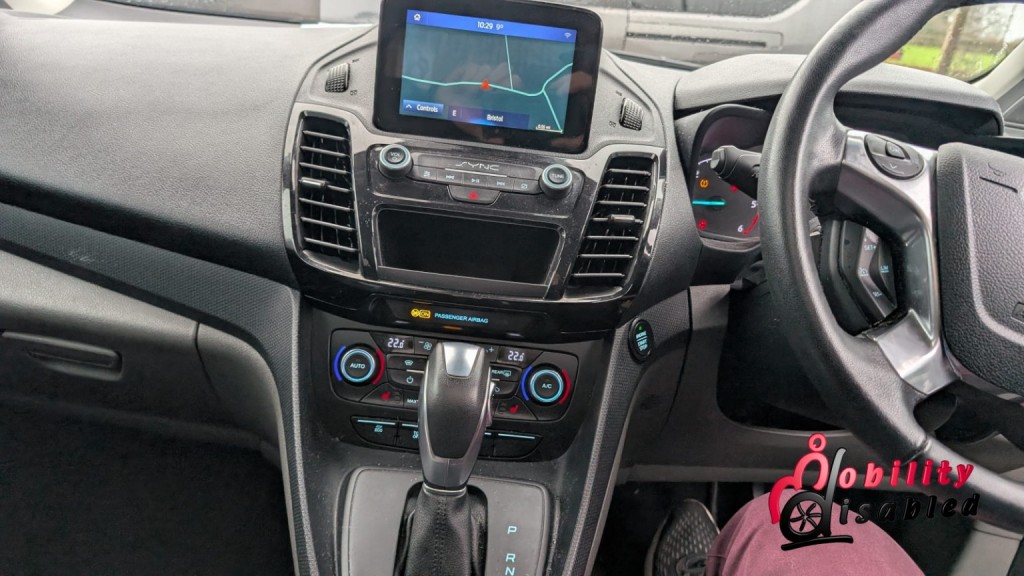 FORD GRAND TOURNEO CONNECT