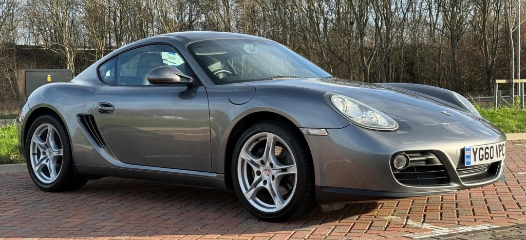 View PORSCHE CAYMAN 2.9 987 2dr