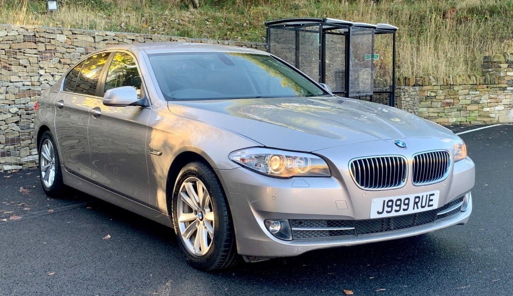 View BMW 5 SERIES 3.0 523i SE Steptronic Euro 5 4dr