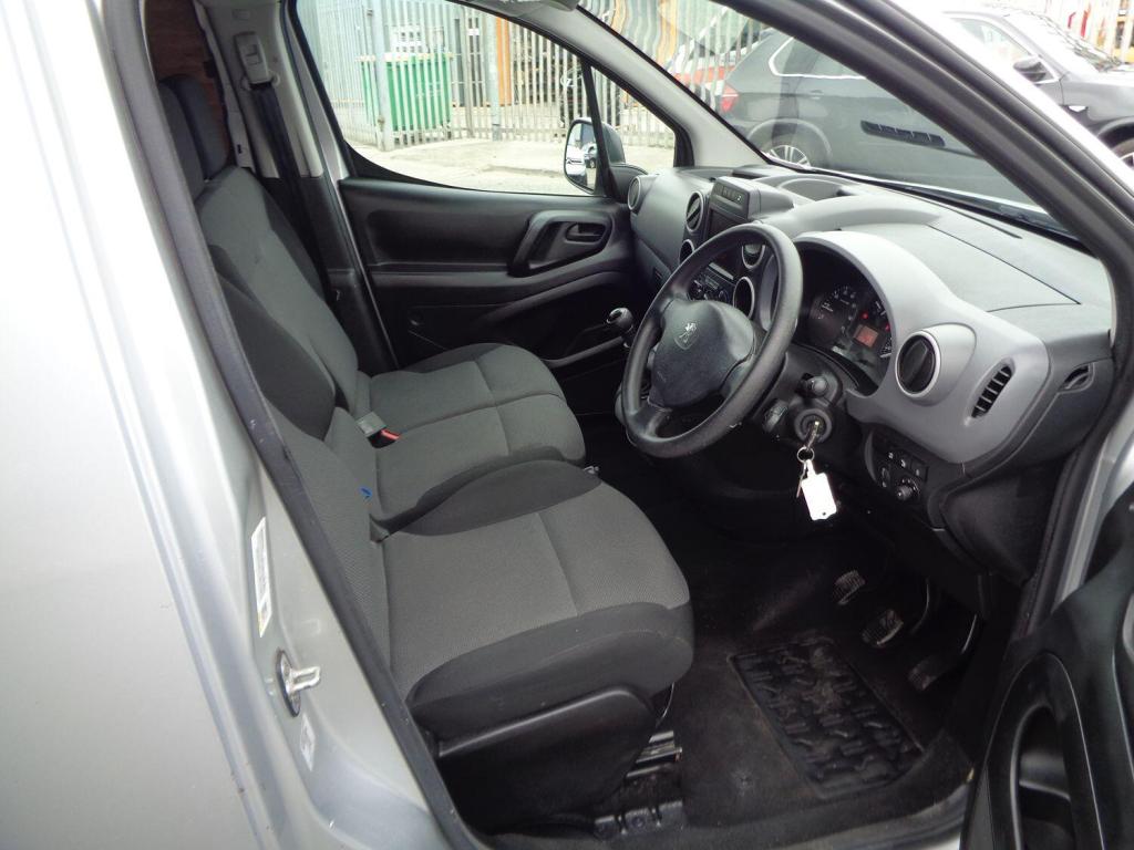 PEUGEOT PARTNER 1.6 BlueHDi 855 Professional 2018