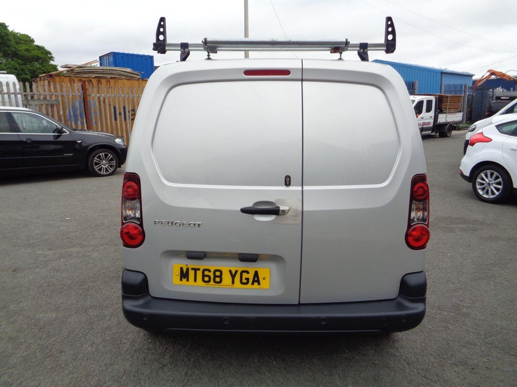 PEUGEOT PARTNER 1.6 BlueHDi 855 Professional 2018