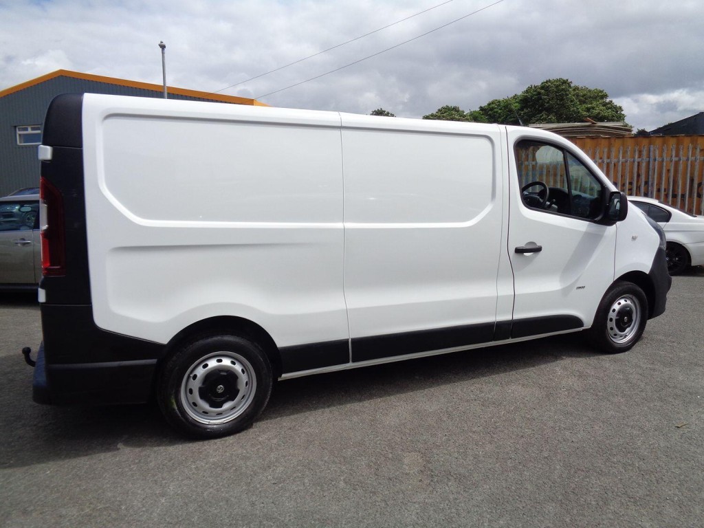 VAUXHALL VIVARO 1.6 CDTi 2900 2018