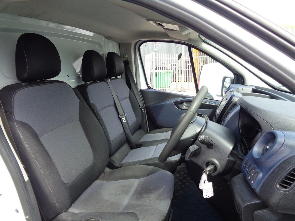 VAUXHALL VIVARO 1.6 CDTi 2900 2018