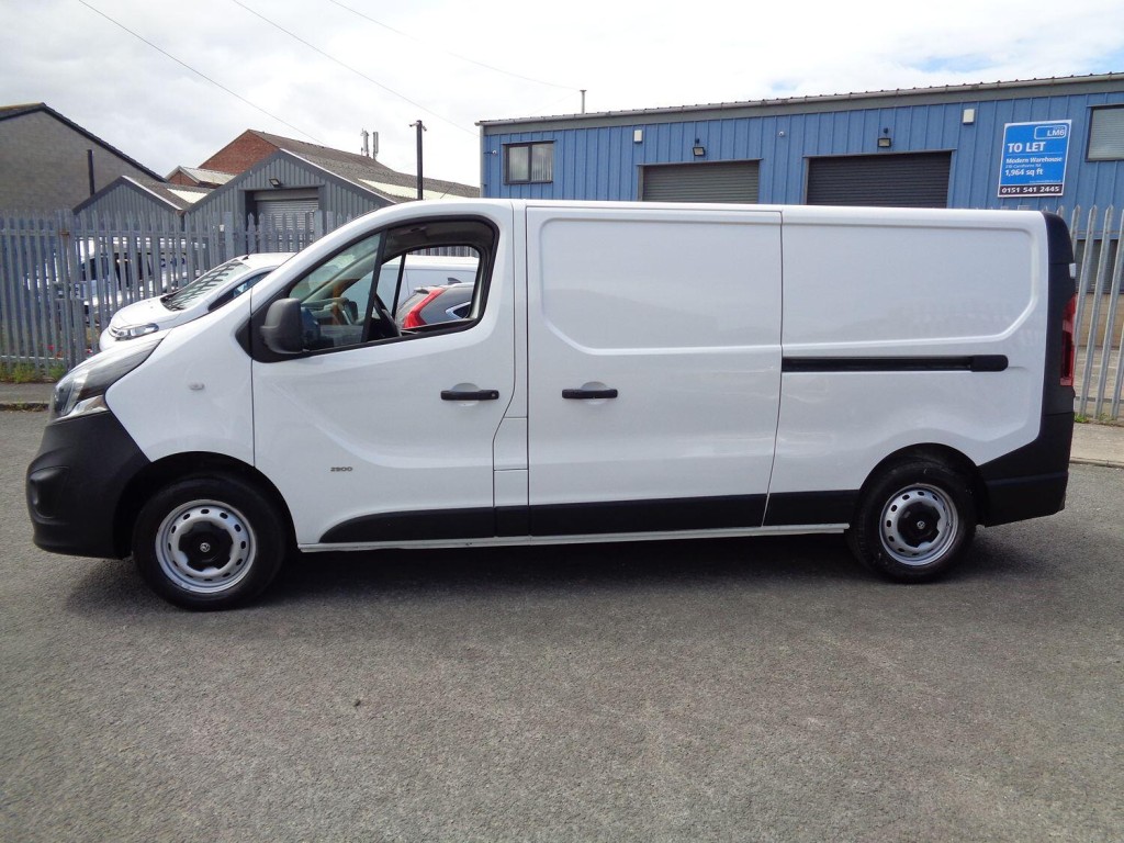 VAUXHALL VIVARO 1.6 CDTi 2900 2018