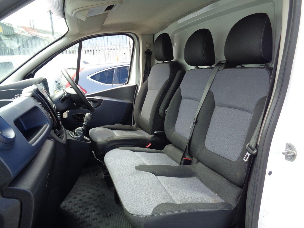 VAUXHALL VIVARO 1.6 CDTi 2900 2018