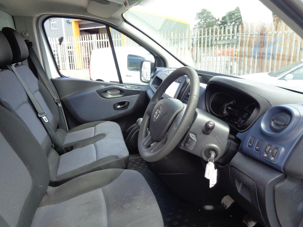 VAUXHALL VIVARO 1.6 CDTi 2900 2018