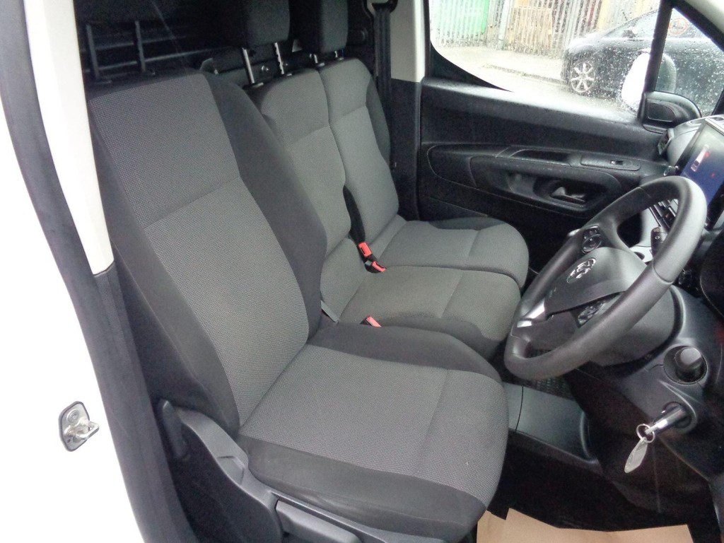 VAUXHALL COMBO 1.6 Turbo D 2000 Sportive 2019