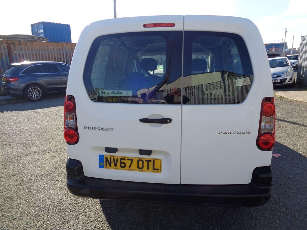 PEUGEOT PARTNER 1.6 BlueHDi 744 S 2018