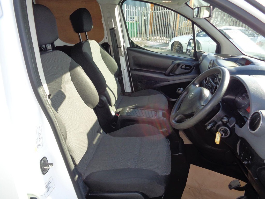 PEUGEOT PARTNER 1.6 BlueHDi 744 S 2018