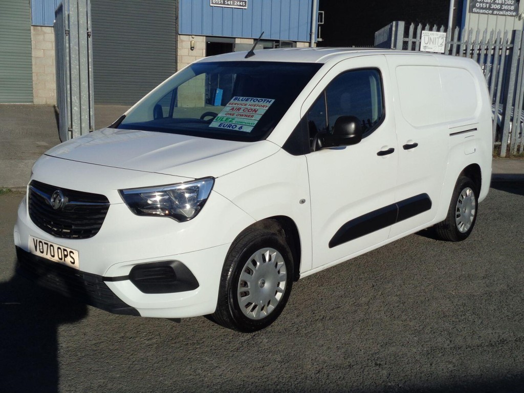 VAUXHALL COMBO 1.5 Turbo D 2300 Sportive 2020