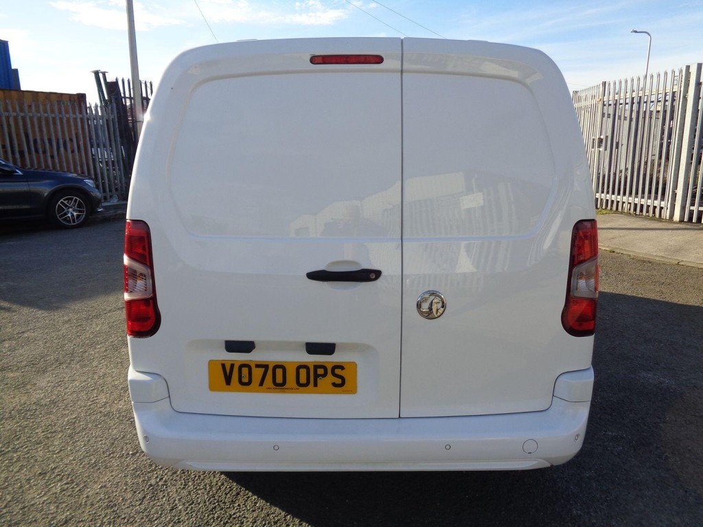 VAUXHALL COMBO 1.5 Turbo D 2300 Sportive 2020