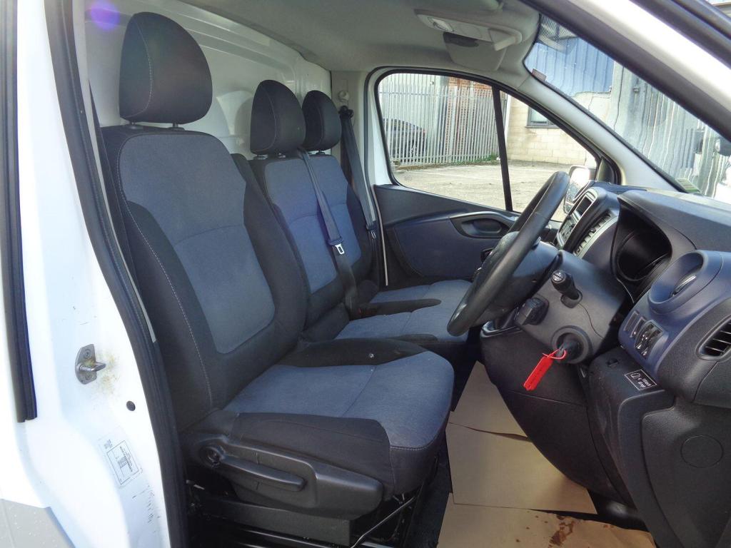 VAUXHALL VIVARO 1.6 CDTi 2900 ecoFLEX 2017