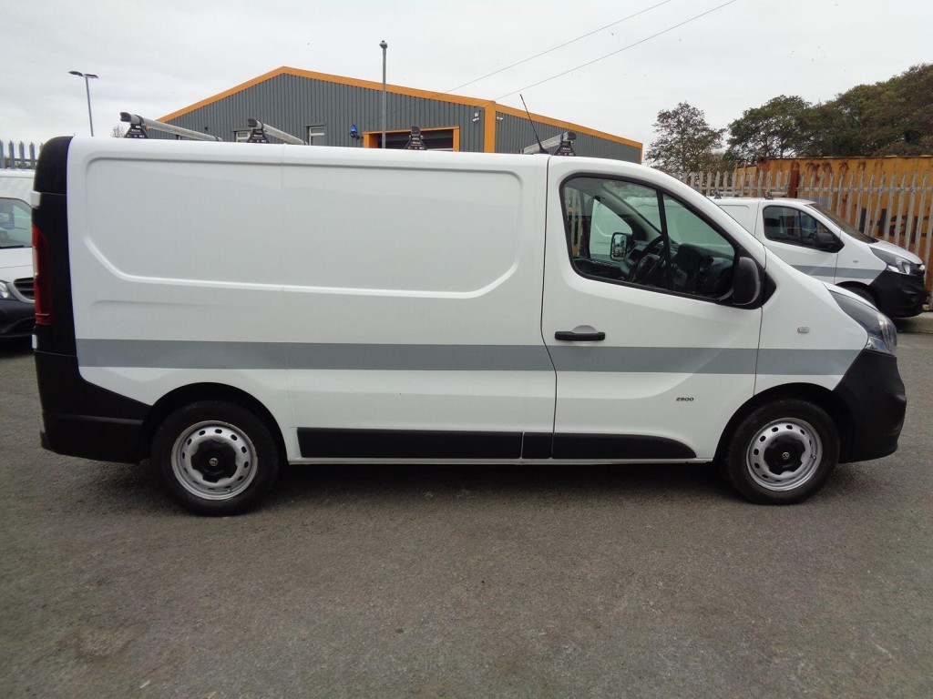 VAUXHALL VIVARO 1.6 CDTi 2900 ecoFLEX 2017
