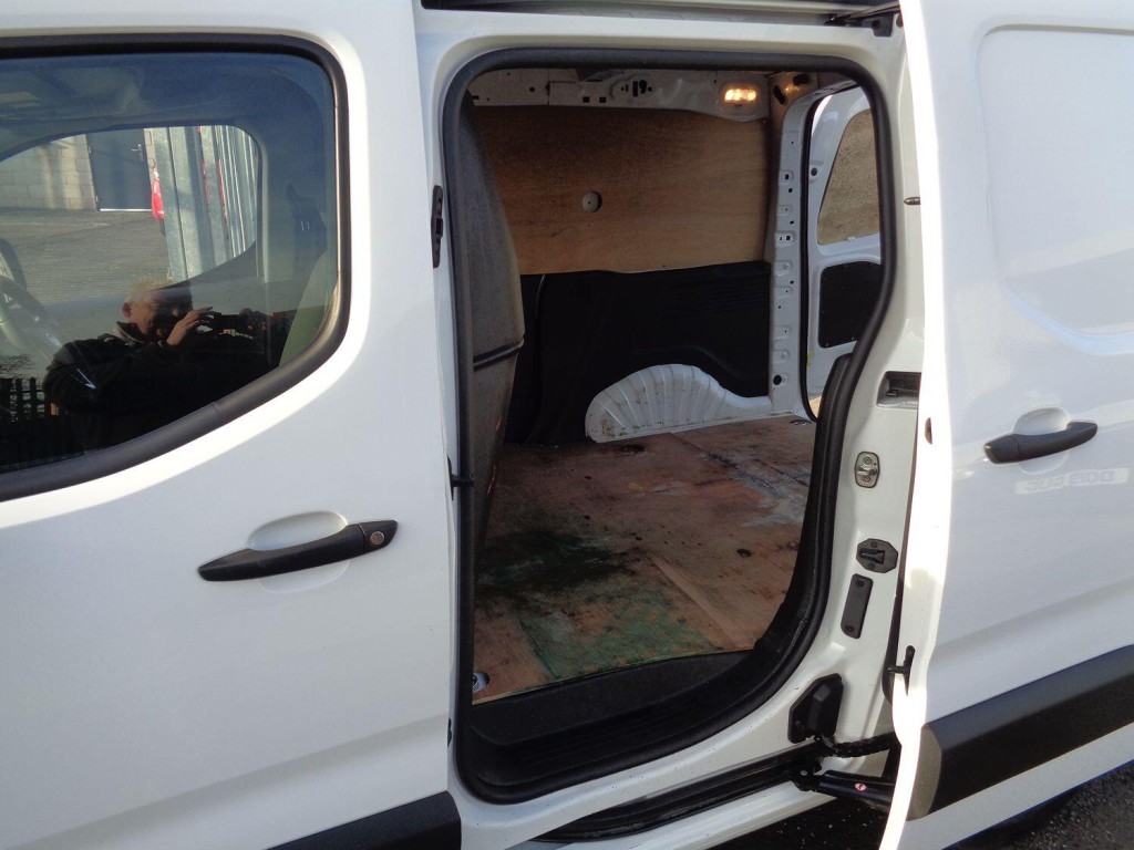 VAUXHALL COMBO 1.6 Turbo D 2300 Sportive 2020