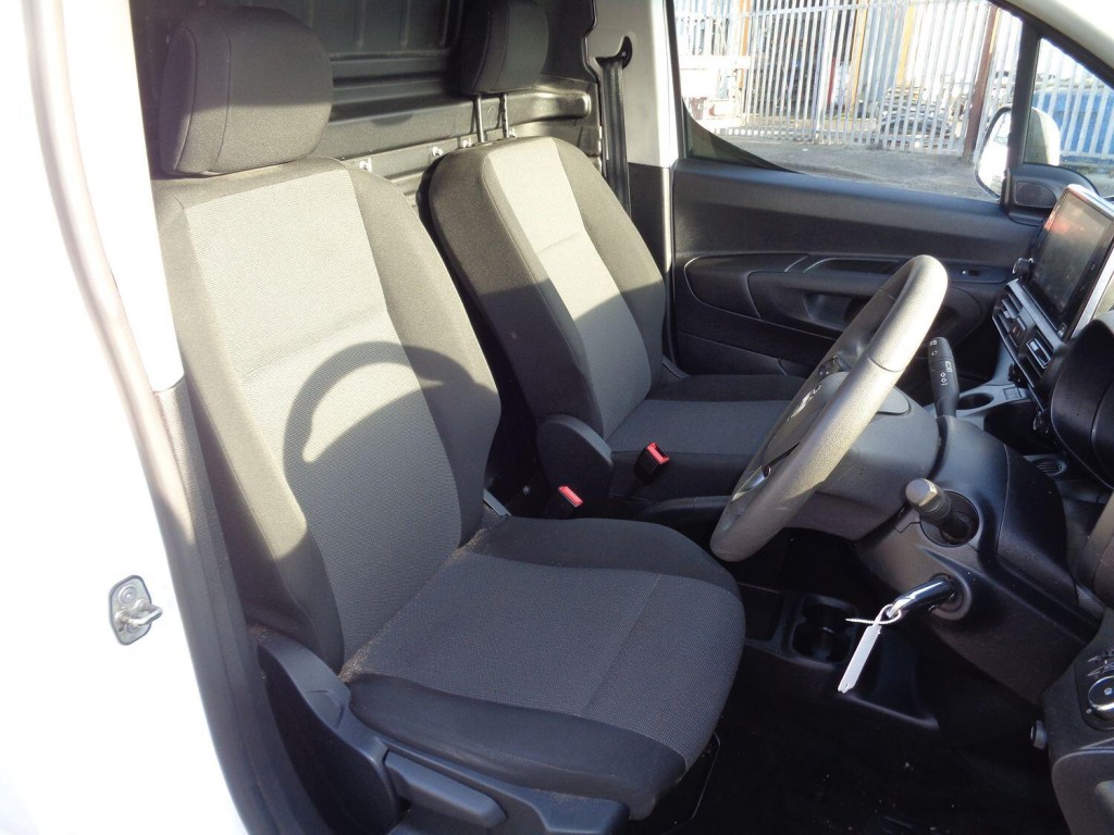 VAUXHALL COMBO 1.6 Turbo D 2300 Sportive 2020