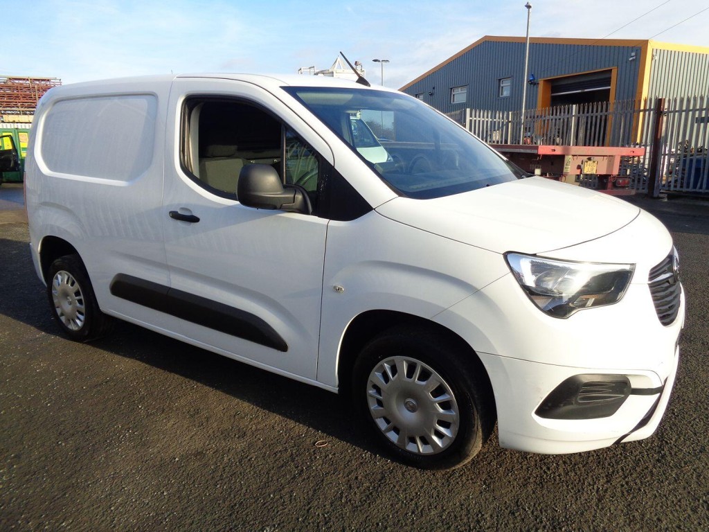 VAUXHALL COMBO 1.6 Turbo D 2300 Sportive 2020
