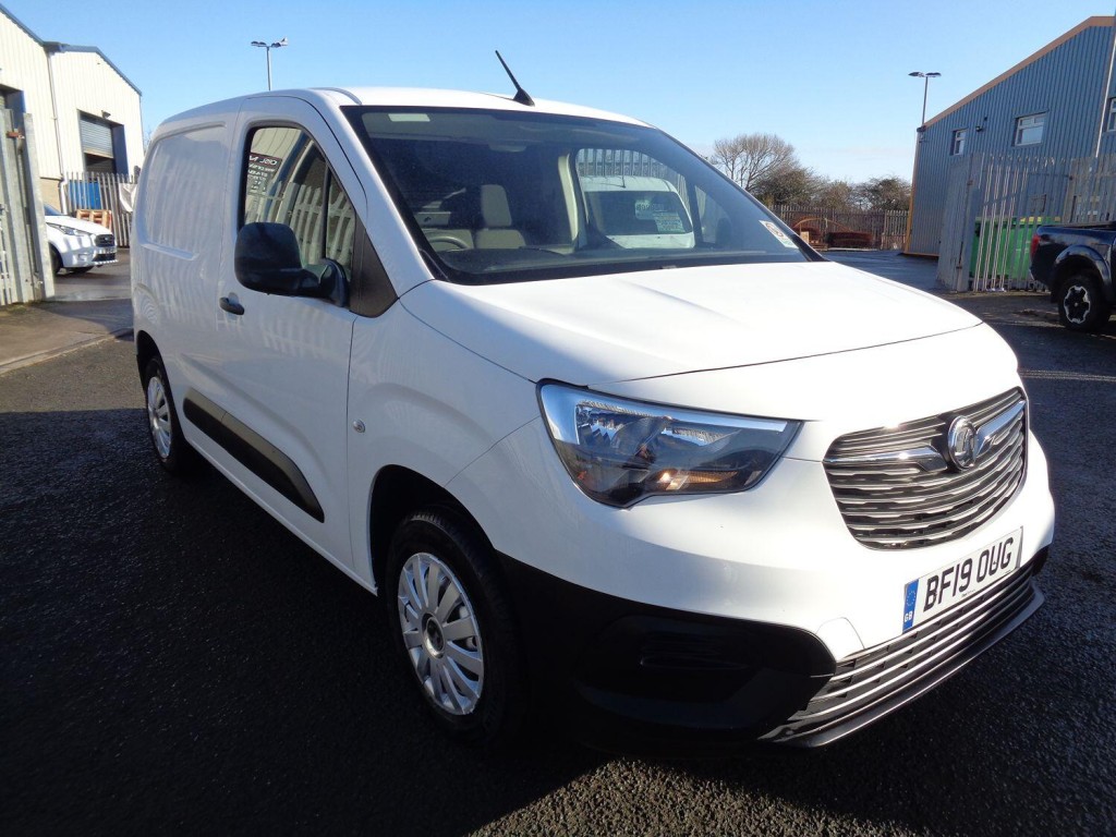 VAUXHALL COMBO 1.6 Turbo D 2000 Edition 2019