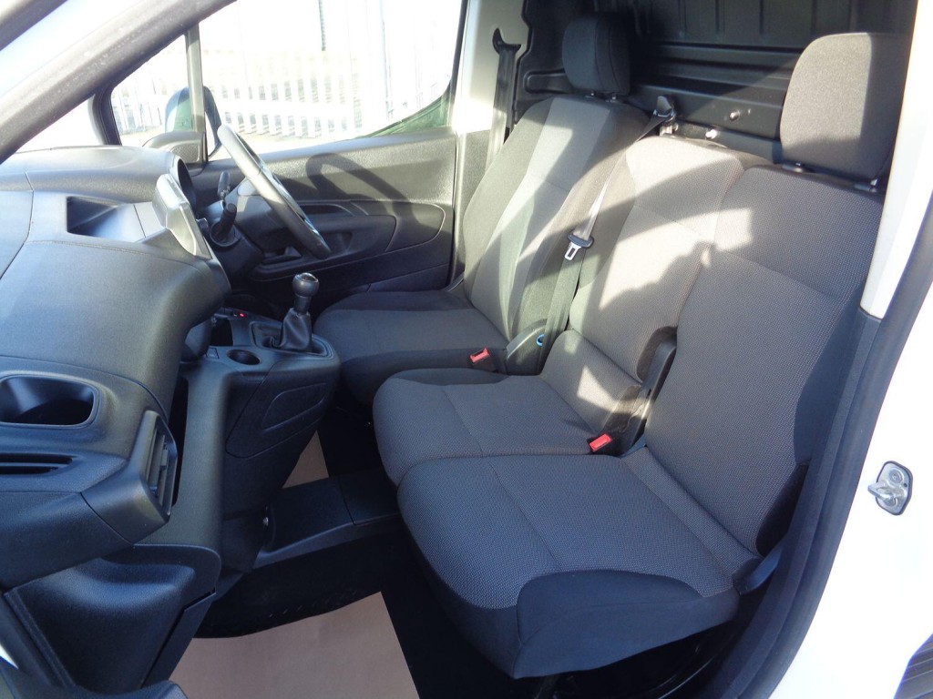 VAUXHALL COMBO 1.6 Turbo D 2000 Edition 2019
