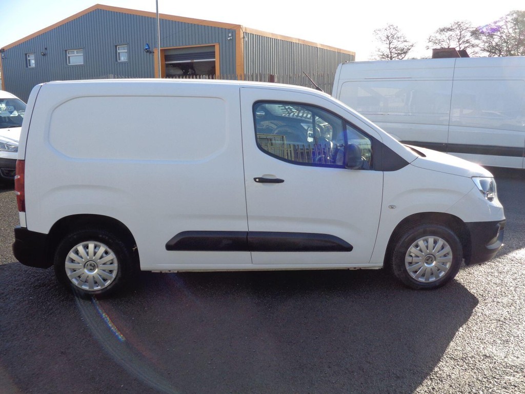 VAUXHALL COMBO 1.6 Turbo D 2000 Edition 2019